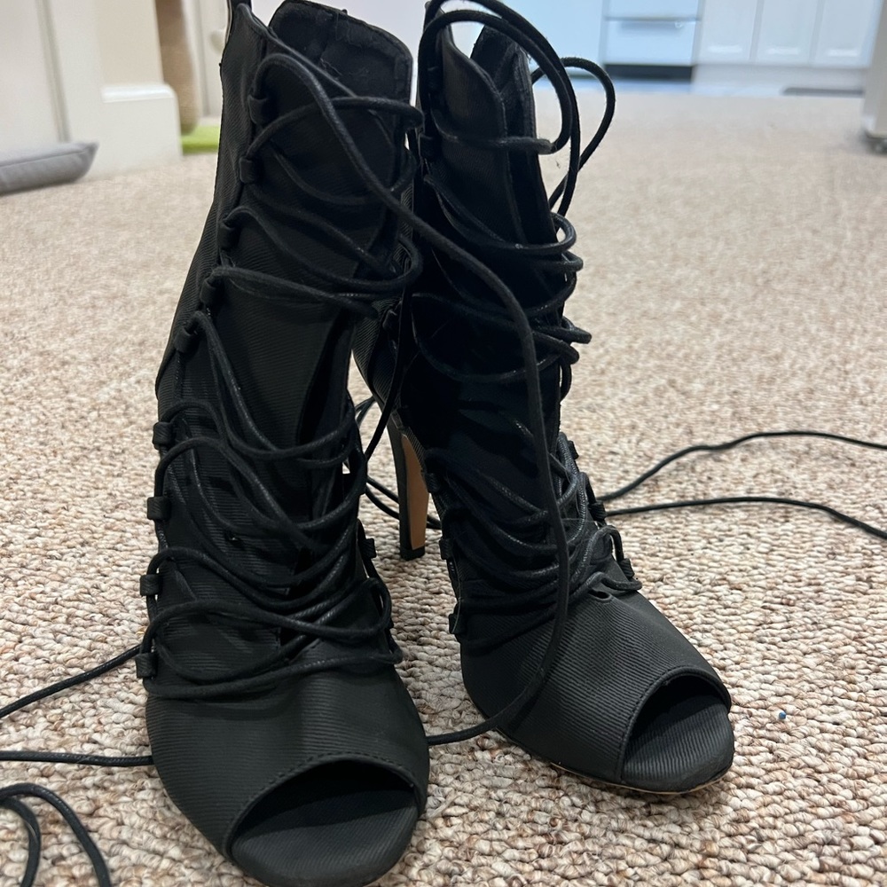 Burju Carla Heel Size 7